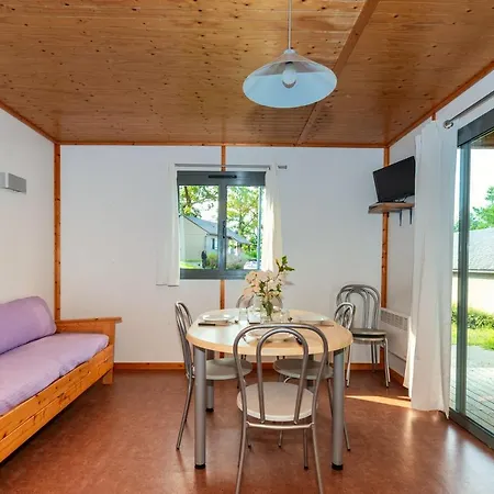Camping De La Vernhe Saint-Amans-des-Cots Esterno foto